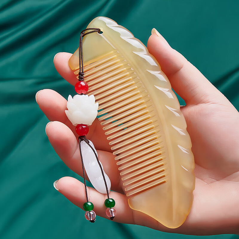 Danpo Pure Natural Authentic Ox Horn Comb for Women, Birthday Gift for Girlfriend Or Wife, Thoughtful High-End Mother's Day Gift, New 2026 Teacher's Day Gift for Female Teachers, Premium Practical Gift Box