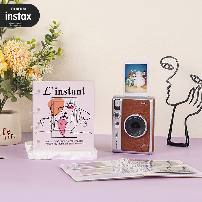 INSTAX Fuj-0158798
