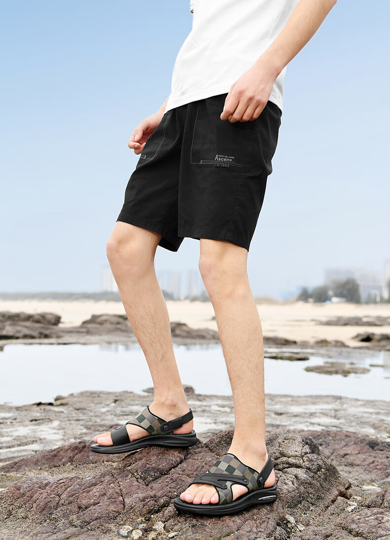 HLA Summer Sandals for Men, Outdoor Beach Shoes, Lightweight Trendy Slip-On Slippers for Men, T027 Black Size 40 5