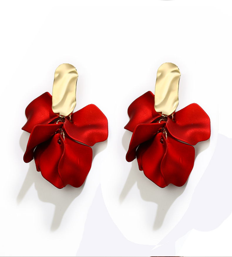 Dairuo Red Earrings without Piercings, Large Earrings for Women, Elegant And Unique, Exaggerated Earrings, High-End Autumn And Winter New Year Festive Accessories 11