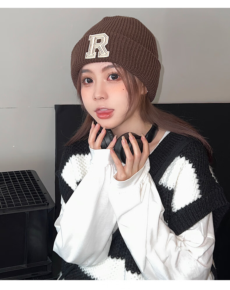 Xueqiman Women's Hat Versatile Korean Style Ins Knitted Hat Autumn Winter Letter Warm Solid Color Woolen Hat Black One Size 12