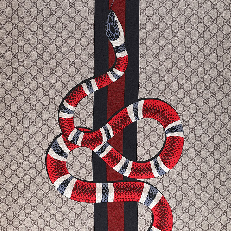 gucci 古驰 gucci围巾 乌木色桑蚕丝饰条纹织带和珊瑚蛇印花男士围巾