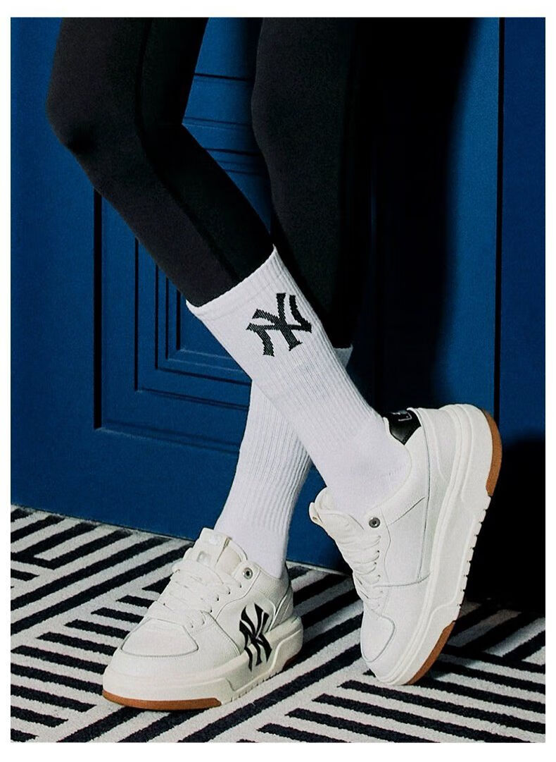 MLB Official Casual Sneakers for Men And Women, Thick-Soled Height-Increasing Shoes, Sports Footwear, 3ASXCA12N-50IVS, Size 235 6