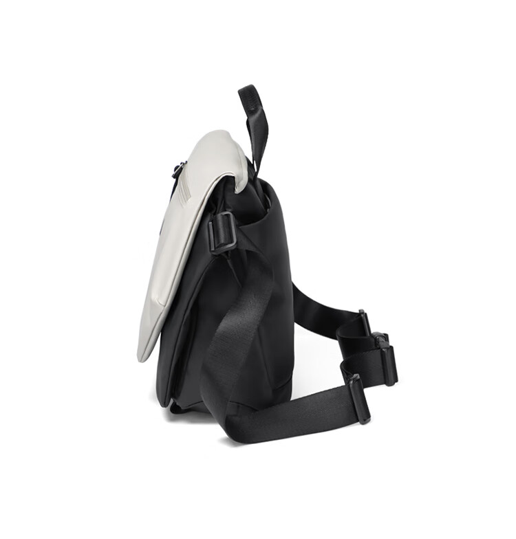 GOLF Shoulder Bag for Men, Large Capacity Crossbody Bag, Trendy Water-Resistant Casual Lightweight IPad Bag, Fashionable Sports Messenger Bag 22