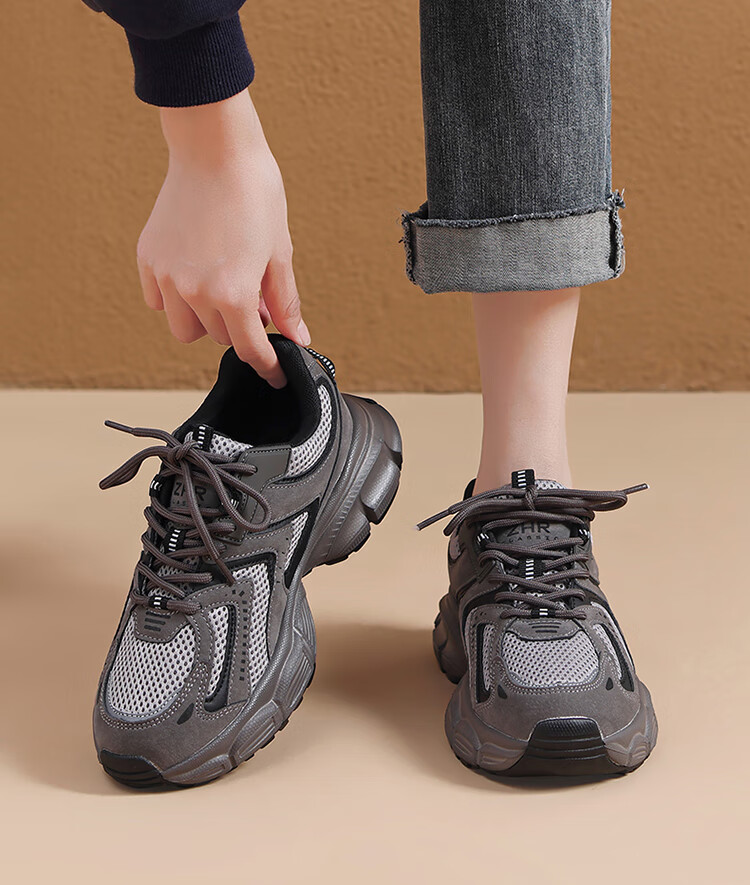 ZHR Spring And Autumn Dad Shoes for Women, Versatile Thick-Soled Casual Shoes, Breathable Mesh Sports Shoes for Women, BV63, Dark Gray, Size 35 20