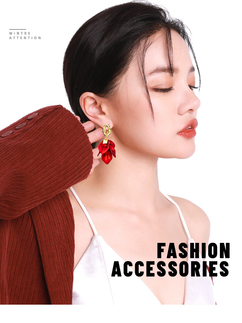 Qlady Red Flower Earrings for Women, Elegant And High-End Stud Earrings, 2025 New Light Luxury Niche New Year Ear Jewelry Gift 1