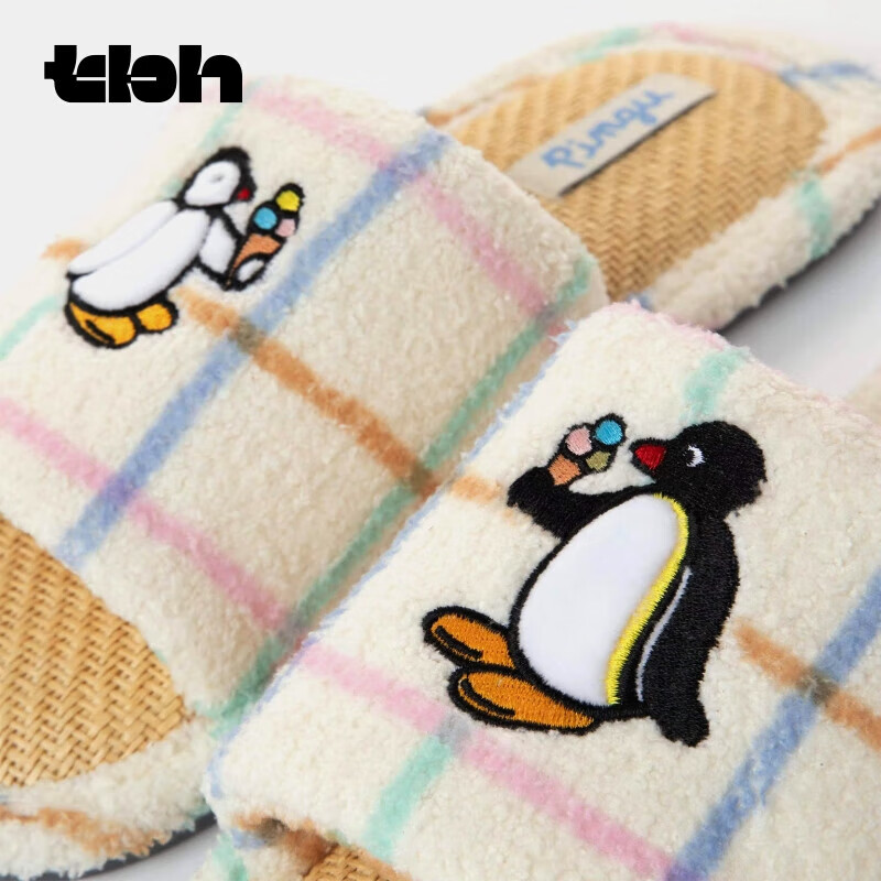 TBH Pingu Series Indoor Home Slippers for Men And Women, Suitable for Outdoor Wear, Summer Sandals, Crayon Pattern, Size 42-43