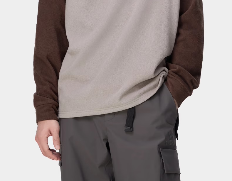 CAMEL Outdoor Fleece Jacket for Men, Inner Layer Autumn And Winter Long-Sleeve T-Shirt, 220g Lightweight Heat-Retaining, A14CA6K788, Phantom Black, L 17