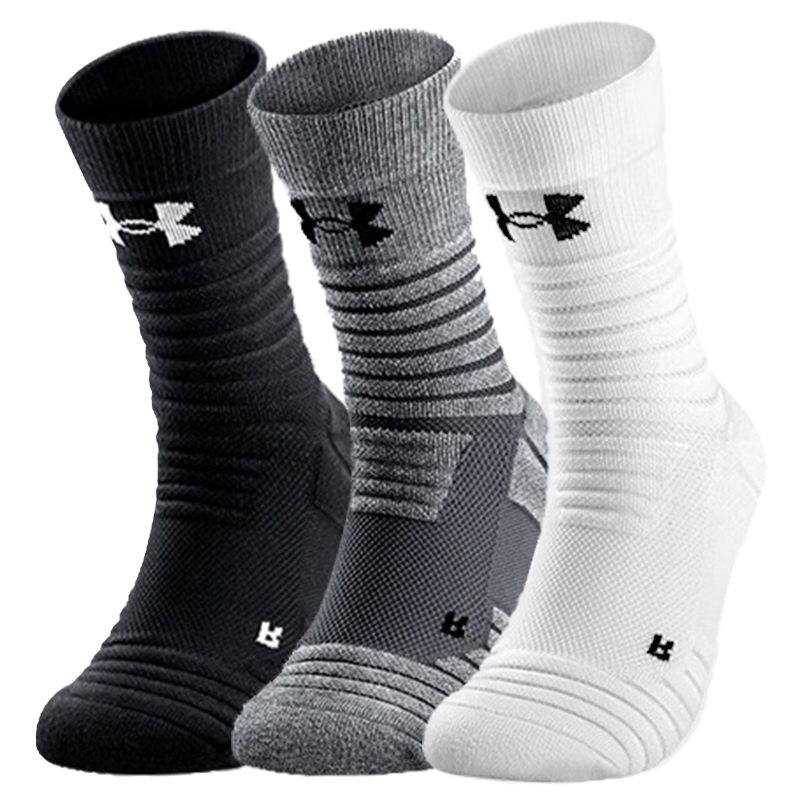 Under Armour Sports Socks (3 Pairs), Basketball Socks, All-Season Sweat-Absorbing Running Socks, Comfortable And Breathable, Size M