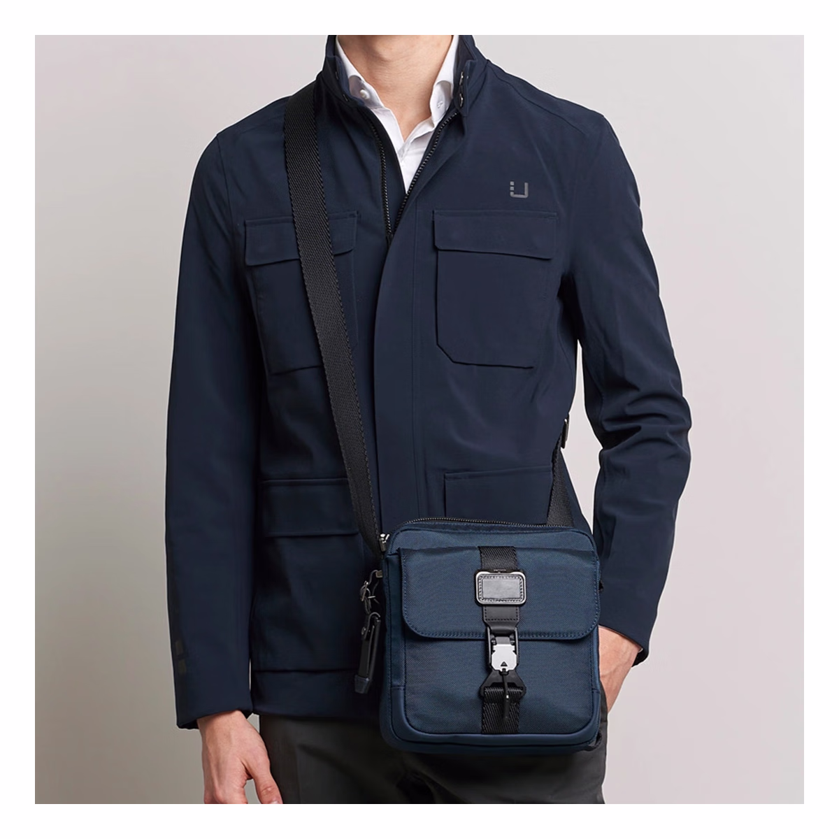 Tumi 途明 Alpha Bravo系列 弹道尼龙 男士单肩斜挎包 0232709NVY Plus会员折后￥883.5