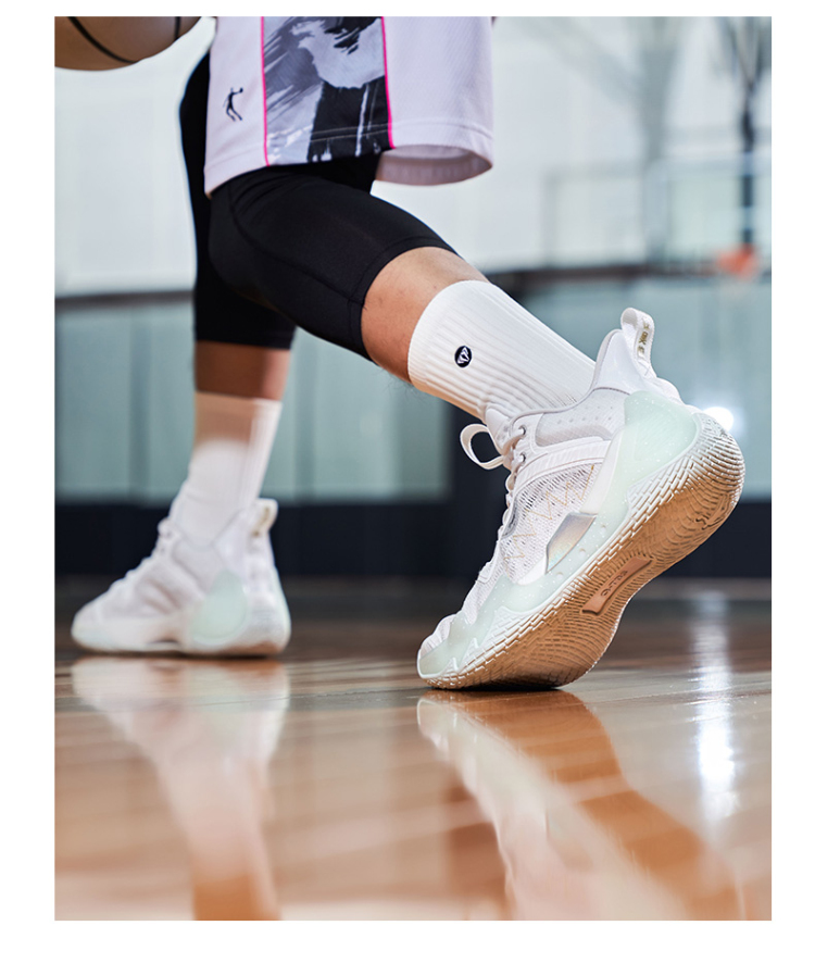 QIAODAN Basketball Shoes Venom ProSE Technology Rebound Shock Absorption Durable Professional Game Sports Shoes for Men 13