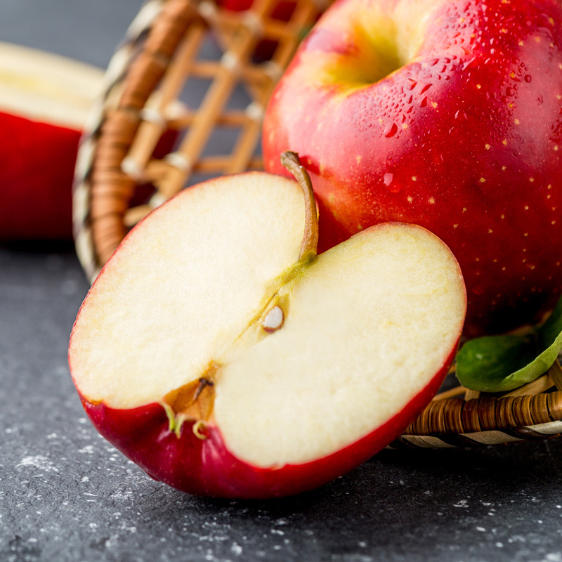 京鲜生 新西兰皇后红玫瑰苹果12粒礼盒装 单果130-170g 生鲜水果礼盒