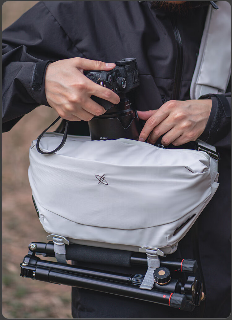 GYXX Polar Star Crossbody Bag for Men And Women, DSLR Mirrorless Camera Bag, Casual Travel Lightweight Shoulder Bag 13
