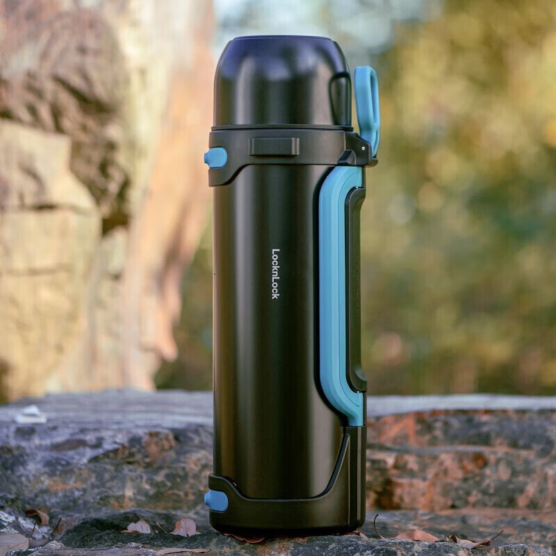 LOCK&LOCK Large Capacity Insulated Bottle, Outdoor Travel Camping Stainless Steel Portable Car-Mounted Handheld Thermos, 2.2L Black