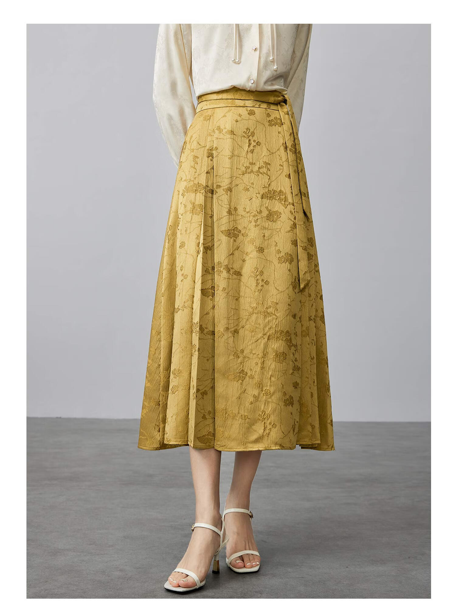 Fan Qin New Chinese Style Jacquard Horse-Face Skirt Spring Loose Half Skirt for Women, Slimming Effect 441Q72650 Antique Bronze Gold 1