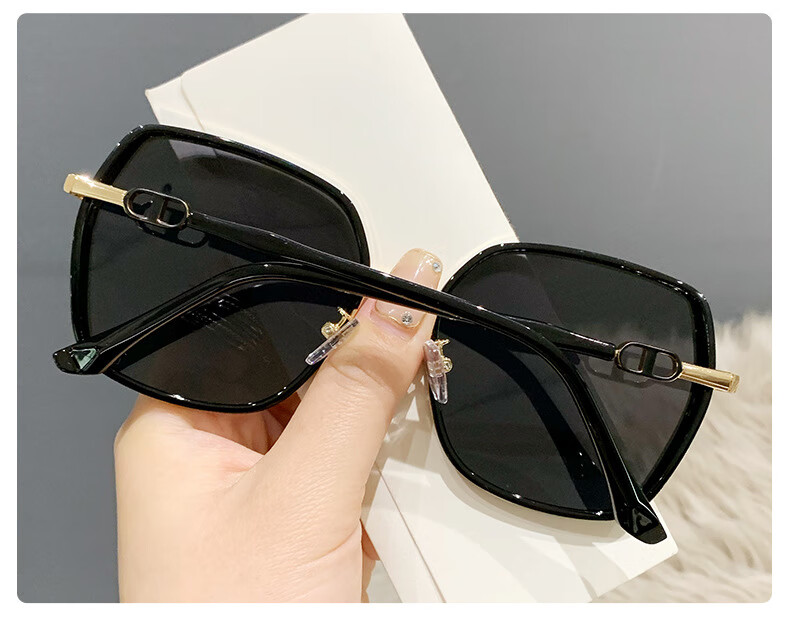Angelamiao Women's Fashion Street Photography Trendy Starry Glitter Polarized Sunglasses, Sun Protection Outdoor Travel Glasses, Gold Frame 8