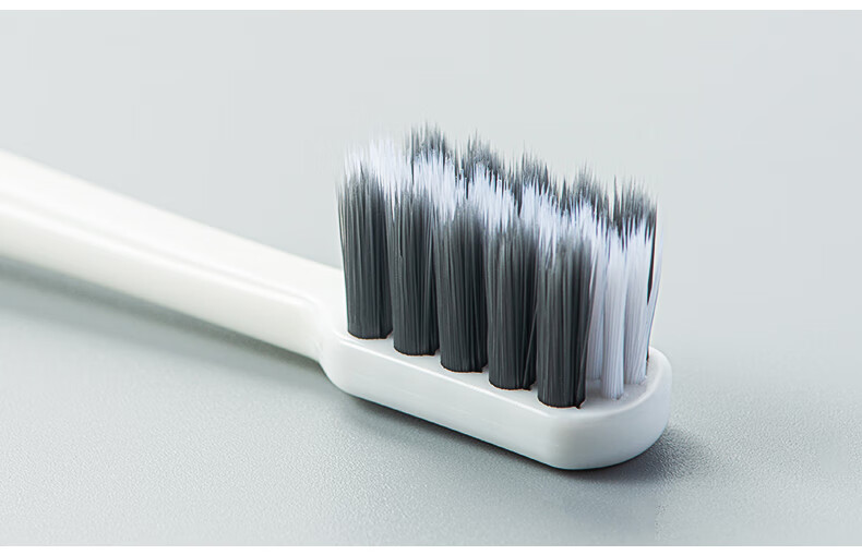 Shenqiyashua Adult Toothbrush with Soft Bristles for Men, Efficient Oral Cleaning Adult Toothbrush Family Value Pack, 4 Pieces 8