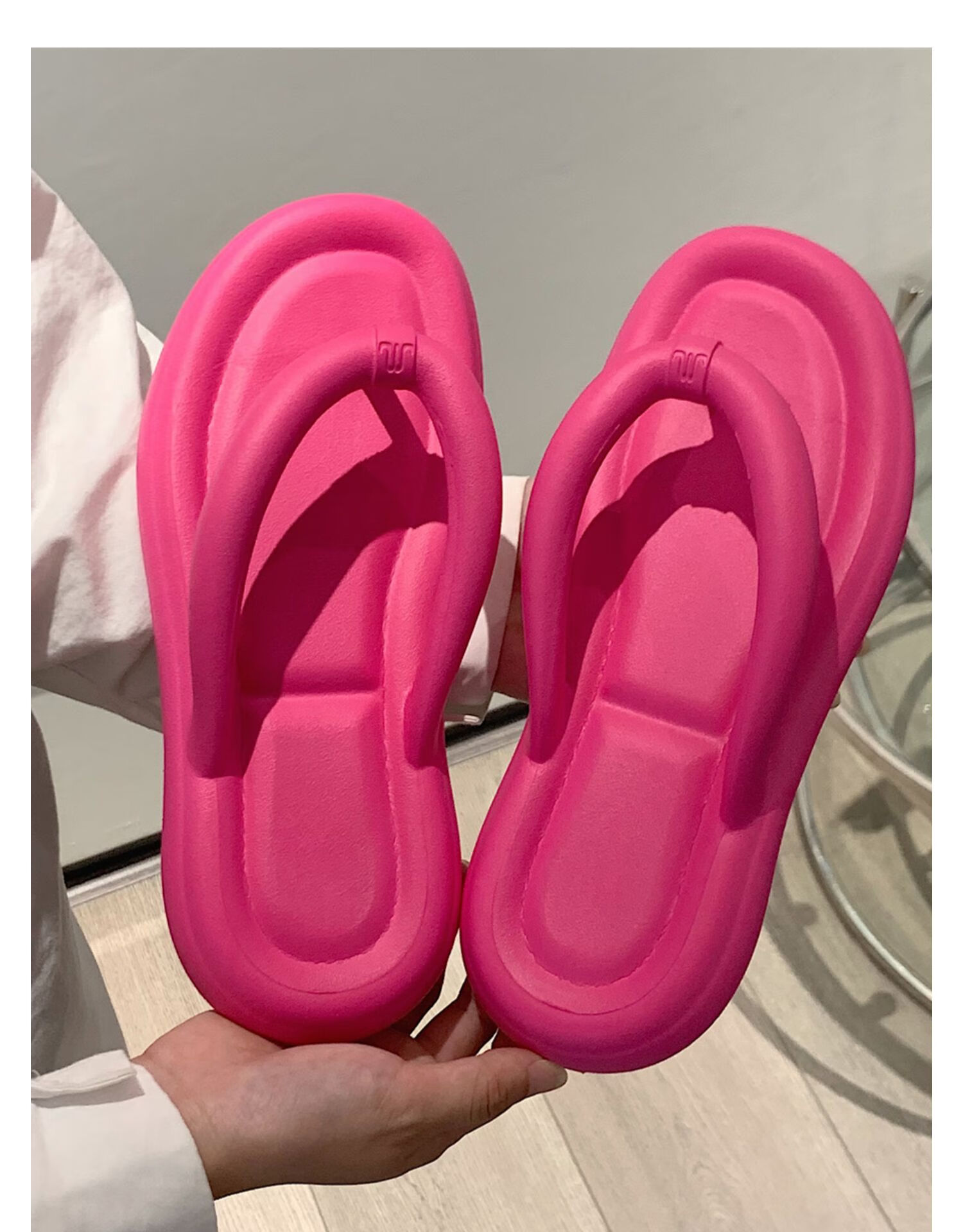 IQGD Women's Flip-Flops, Casual Home Wear, Soft And Comfortable, Beach Non-Slip Slippers, E3001 White, Size 36-37 11