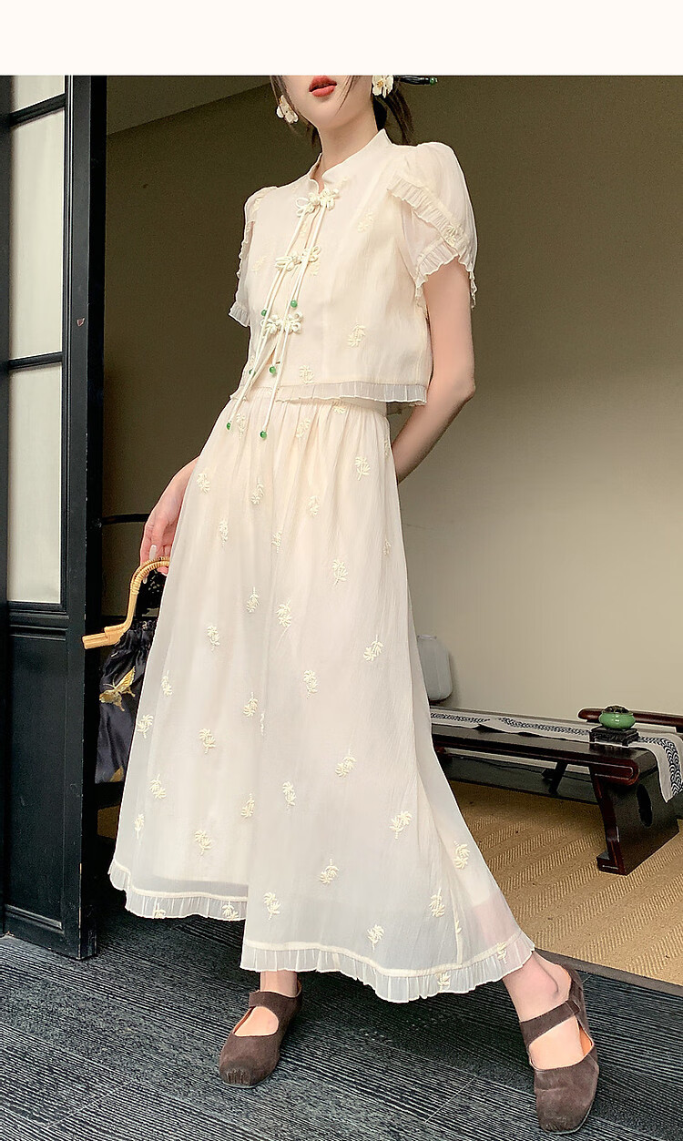 Dme [Xia Guo Feng Xing Zhong Shi] Summer Chinese Style New Chic Mandarin Collar Petal Sleeve Set Embroidered Two-Piece Women's Outfit, Off-White, S 13