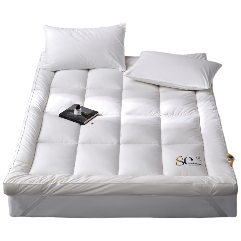 La Torretta Hotel Soft Mattress, Antibacterial Soybean Double Dormitory Mattress Tatami Pad, 1.8*2 Meters - White