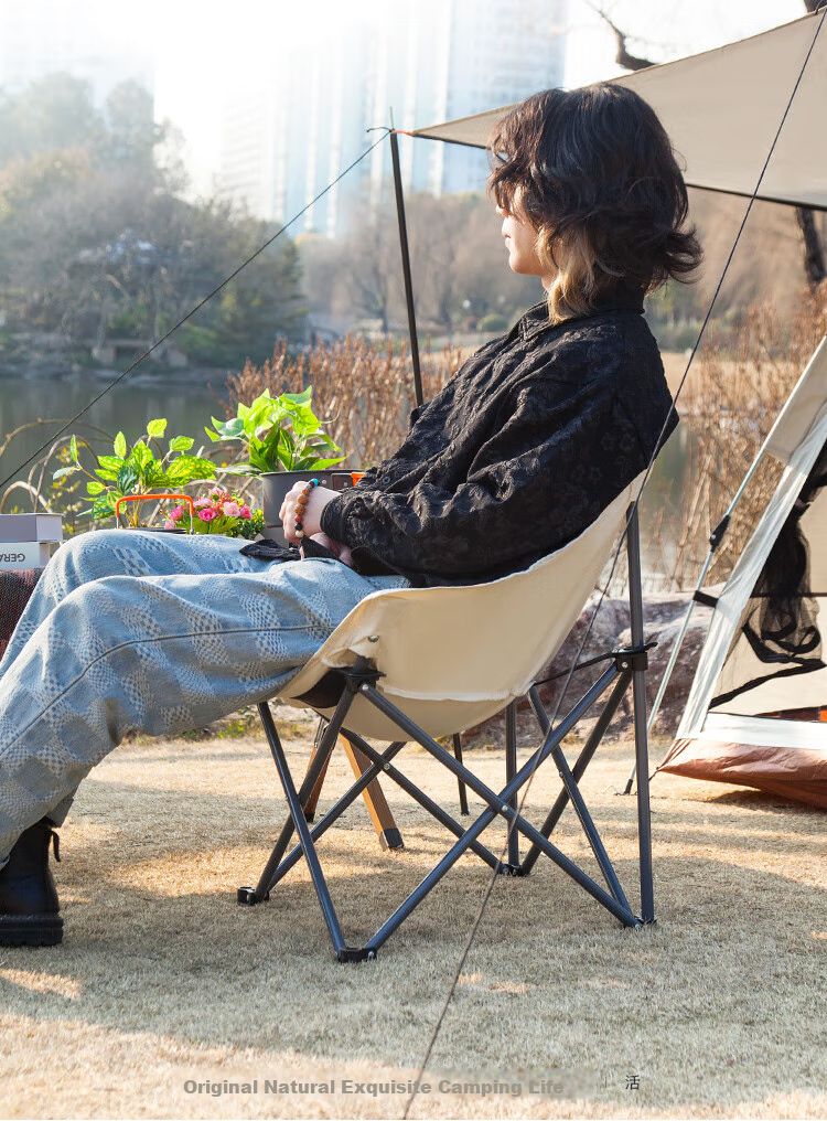 OFEIS Short Back Moon Chair, Outdoor Folding Camping Chair, Picnic Table And Chair, Leisure Beach Camping Fishing Chair, Director's Chair 1