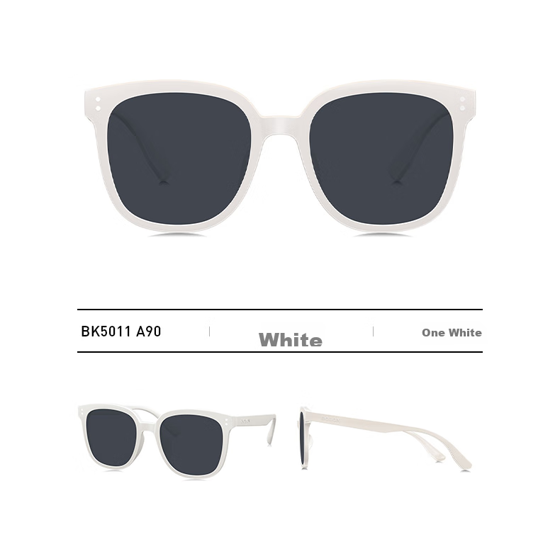 BOLON Children's And Teenagers' Square Sunglasses, Sun Protection UV-Resistant Glasses for Boys And Girls, BK5011A10 15