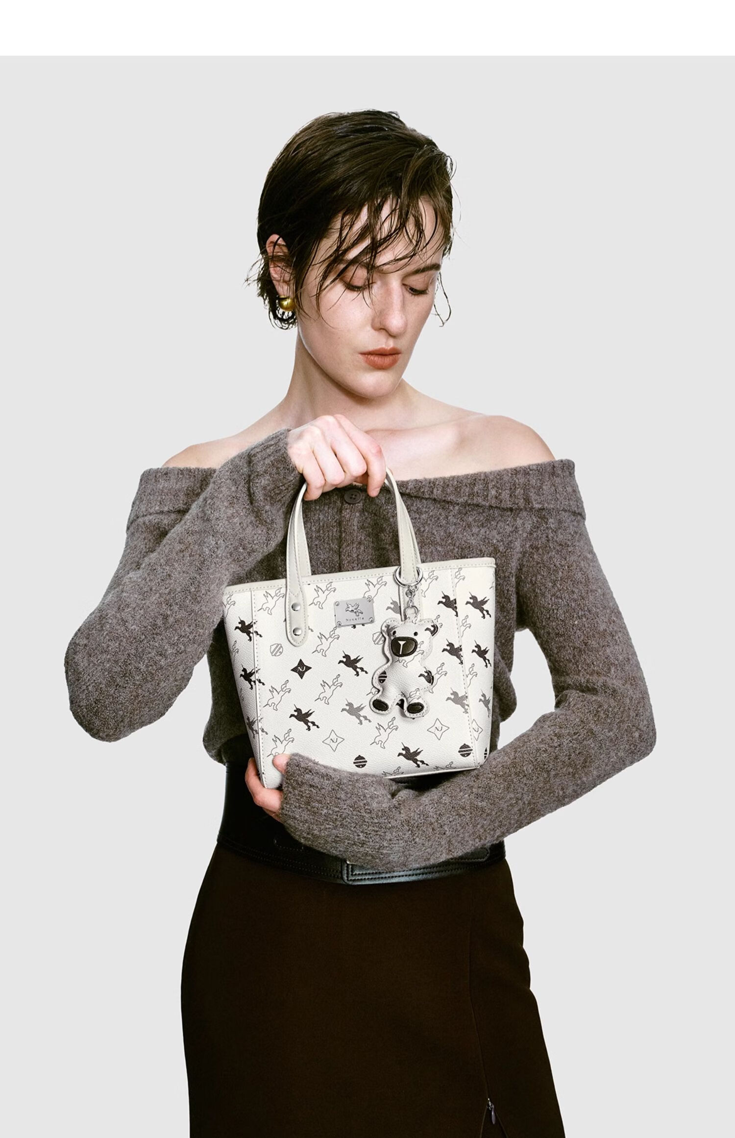 NUCELLE Pegasus Small Tote Basket Bag, New Light Luxury Niche Handheld Crossbody Women's Bag, Birthday Gift for Girls 24