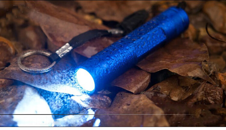 BWNK Aluminum Alloy Splash-Proof No.5 High Brightness Portable Flashlight Gift Box Set Blue 7