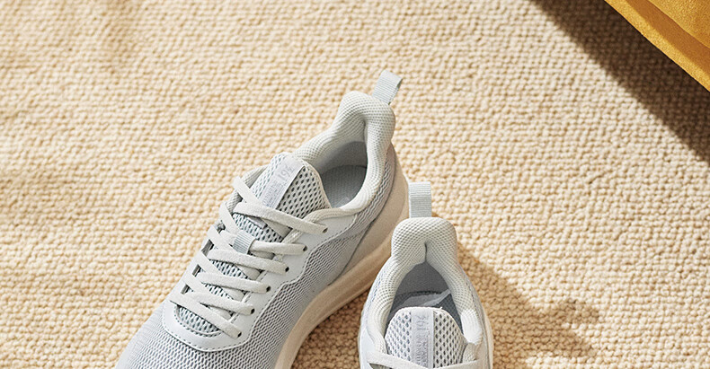 361° Women's Sports Shoes, Spring And Summer Mesh Breathable Lightweight Outdoor Casual Running Shoes for Women, 682116701F-8 18