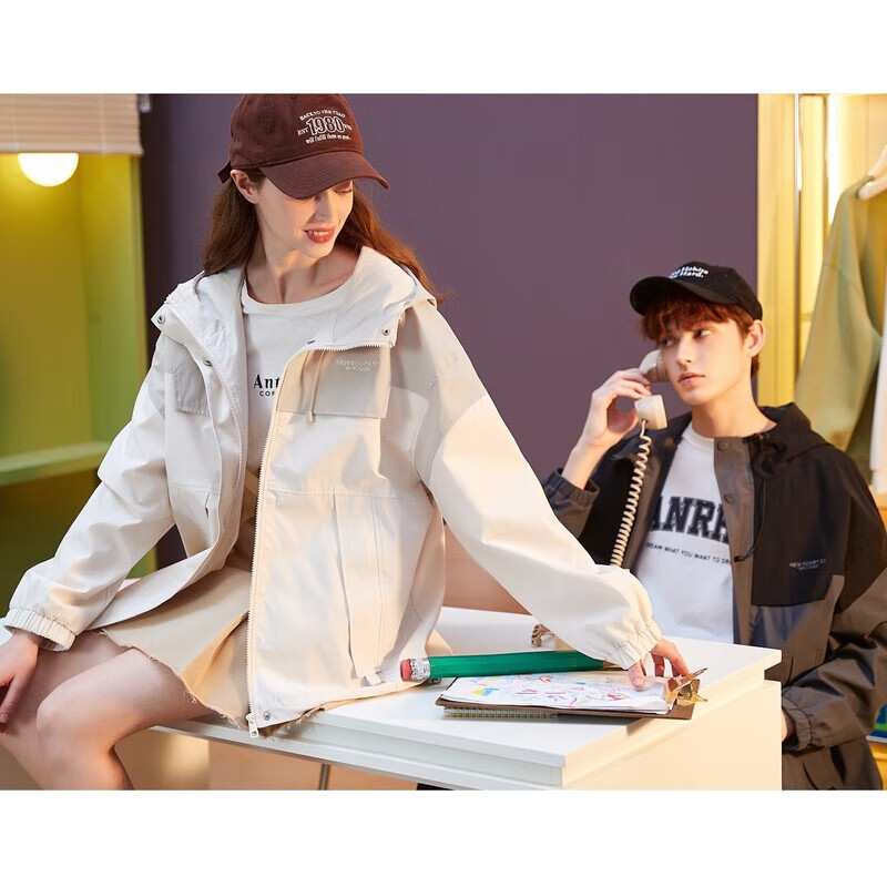 TonLion Spring And Autumn New Men's Jacket, Patchwork Hooded Outdoor Coat, Loose-Fitting Versatile Workwear Jacket