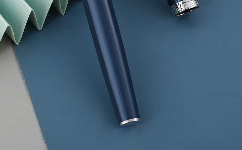 HERO Fountain Pen E609 Iridium Daily Writing Business Calligraphy Practice for Third Grade Elementary And Middle School Students, Men And Women Ink Pen, Shining Black, Deluxe Edition, F Fine Nib 12