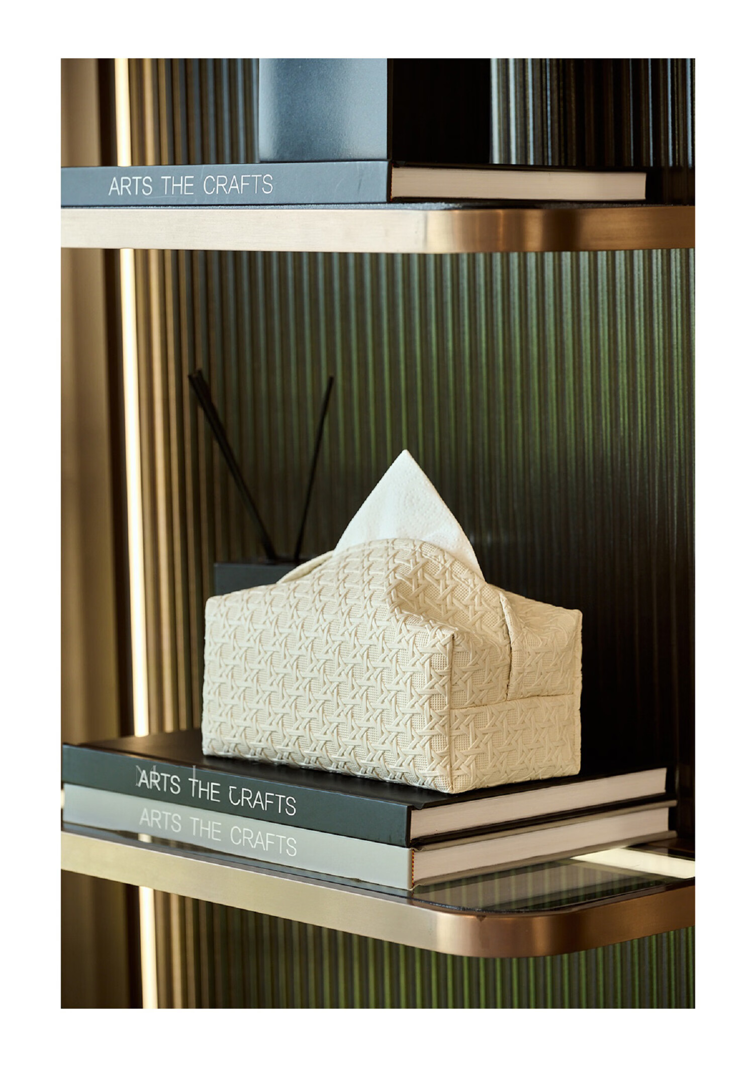 Fanyejia Tissue Box with Rattan Pattern, Luxury Leather Tissue Holder, Storage Box for Living Room, Bedroom, And Dining Table 20