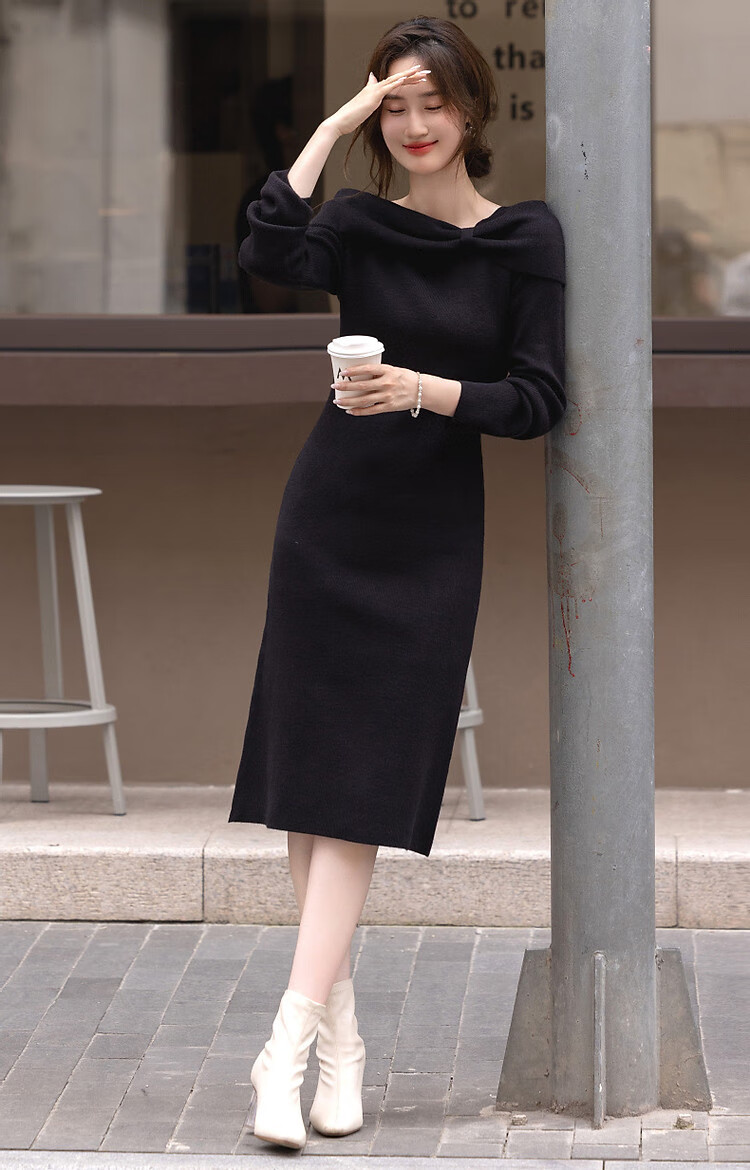 DME French Style Intellectual Lady Butterfly One-Shoulder Knitted Midi Dress for Autumn and Winter 9