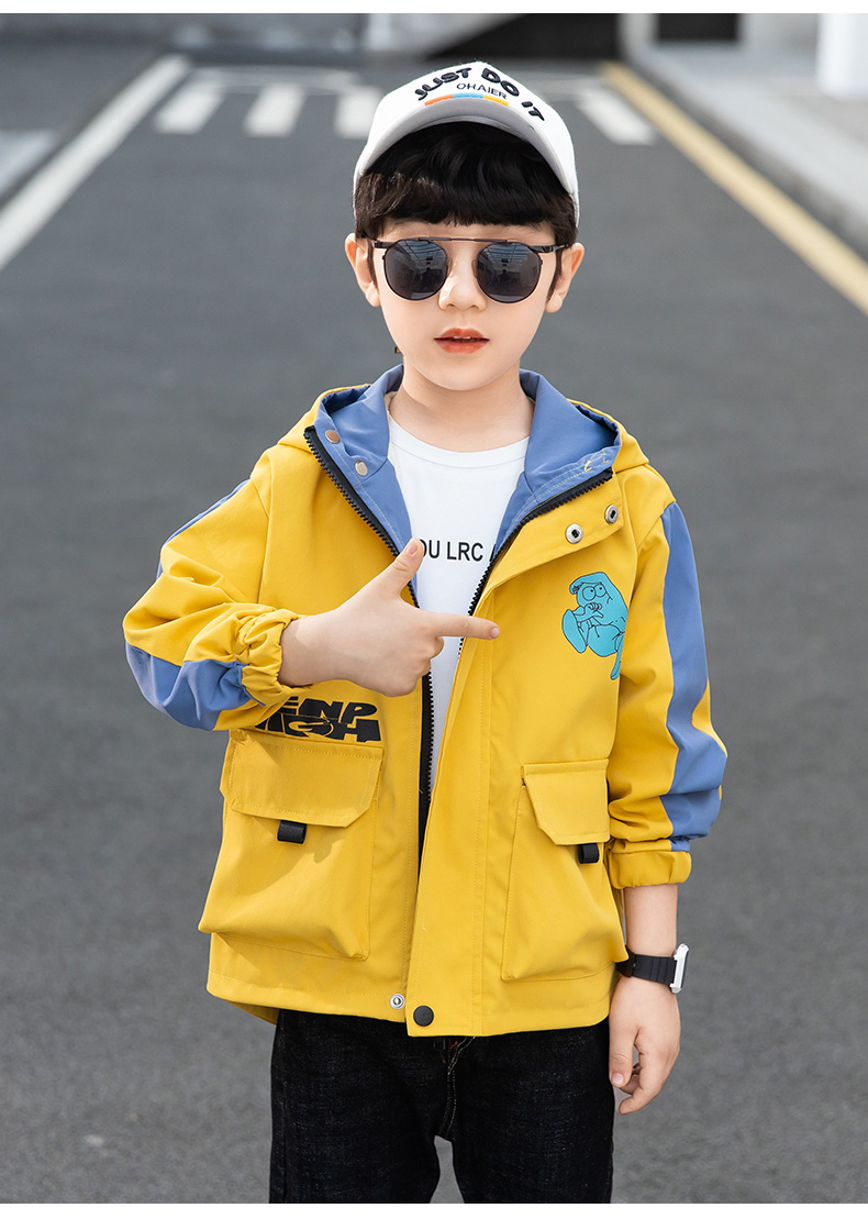 奥米鼠童装男童外套秋装2021春秋款风衣儿童外套中大童休闲潮流黑色