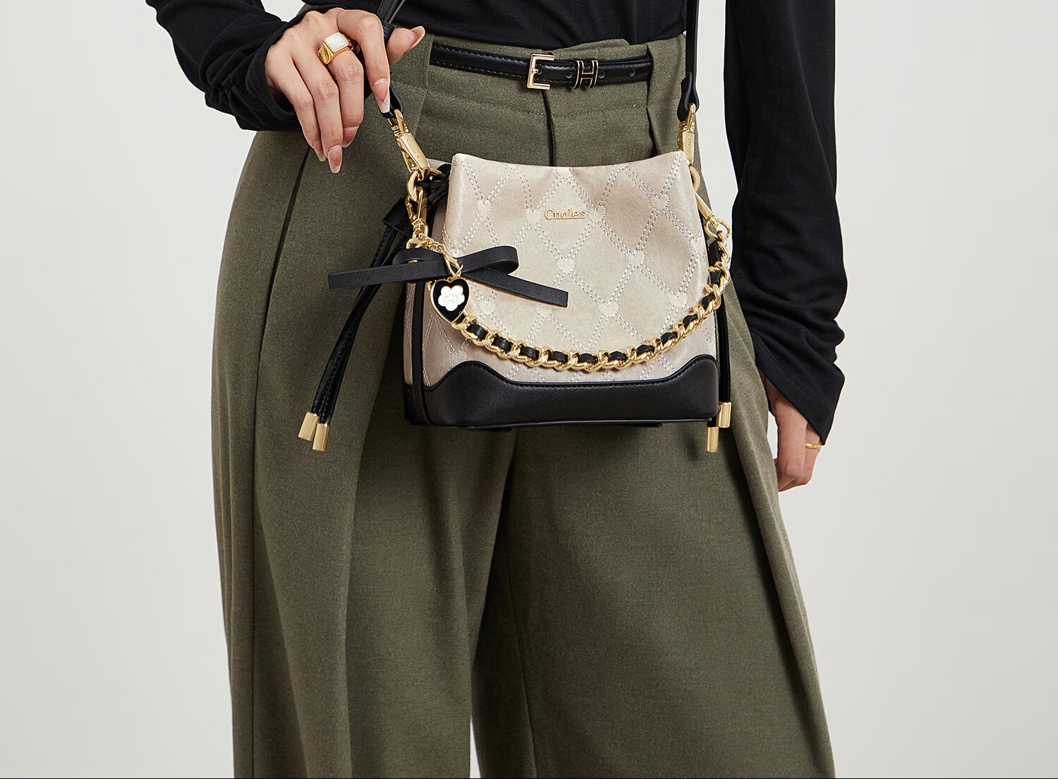 Cnoles Bucket Bag, Women's Niche High-End Crossbody Shoulder Bag, Practical Gift for Girlfriend on Valentine's Day 11