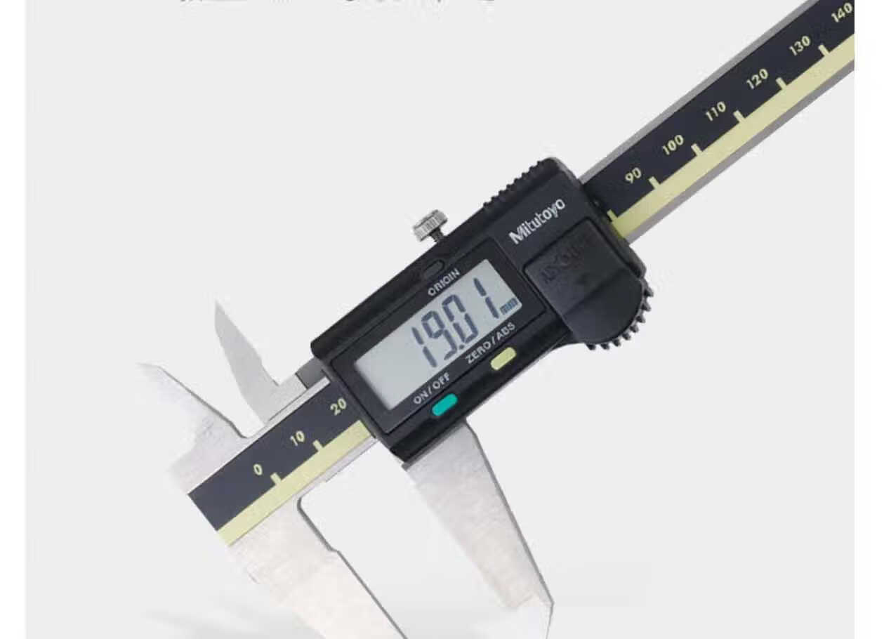 Mitutoyo Digital Caliper, High-Precision Caliper, Vernier Caliper, Imported from Japan, 500-151 Metric with Output 5