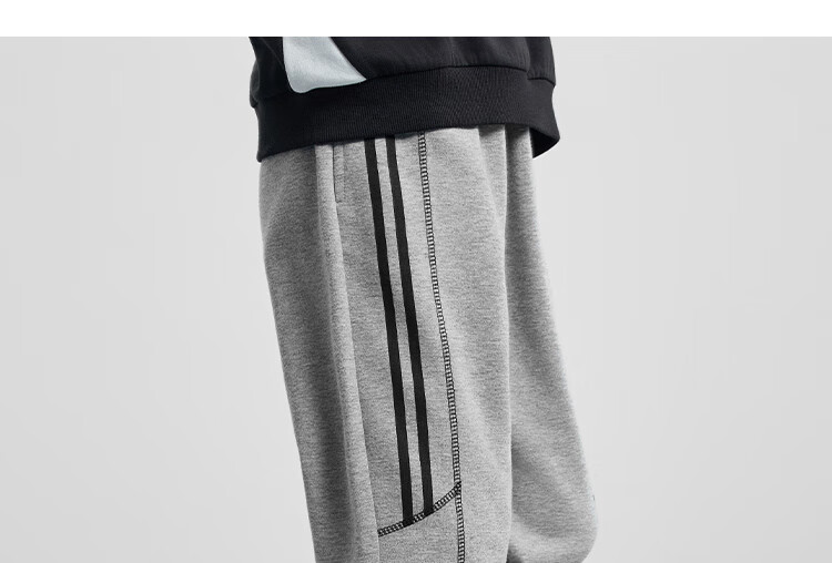 DISNEY Children's Clothing, Boys' Knitted Sports Pants, Durable, Comfortable, Elastic, Loose-Fitting Trendy Trousers, Autumn And Winter, DB431ME08, Black, Size 110 38