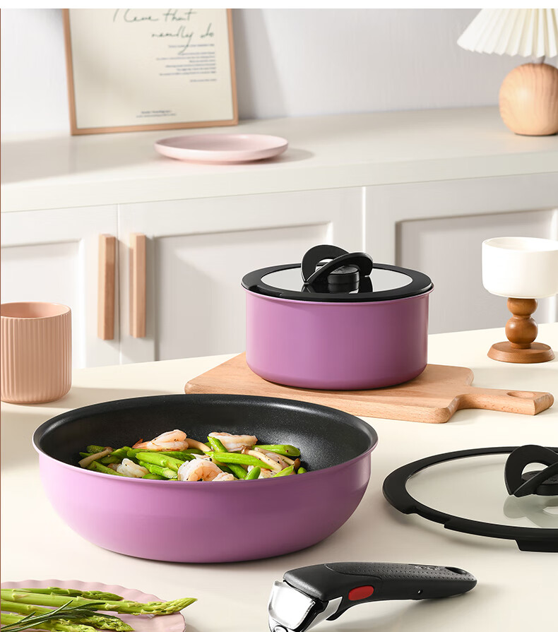 Tefal Cookware Set with Detachable Handles, Non-Stick Pan with Titanium Coating, Versatile Skillet Suitable for Dishwasher 9