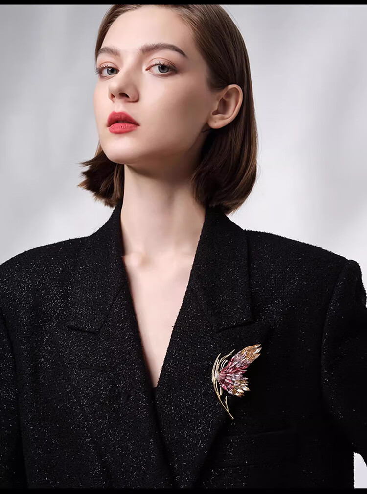 Eternelle French Original Design Brooch, 2026 New Butterfly Corsage, High-End Luxury Birthday Gift 5