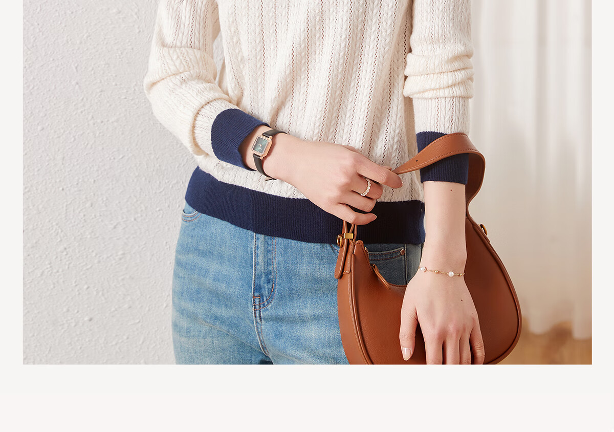 Chushen Spring And Autumn Knitted Sweater for Women, Fashionable Color-Block Round Neck Pullover Versatile Sweater Top S13KZ3554 White 2