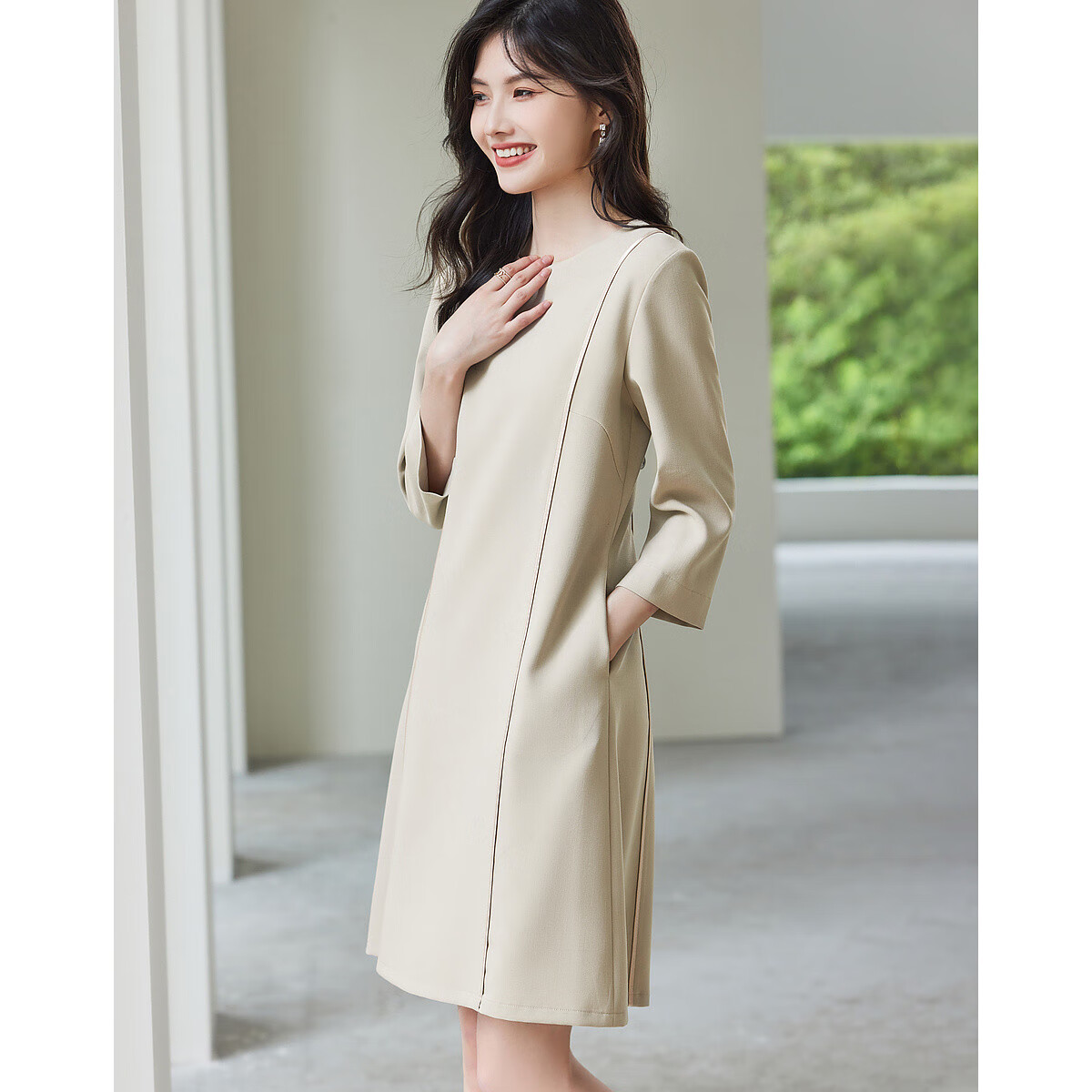 Dme [Modern Women] Spring And Autumn Commuter Round Neck Slim-Fit Three-Quarter Sleeve Elegant Midi Dress for Wome