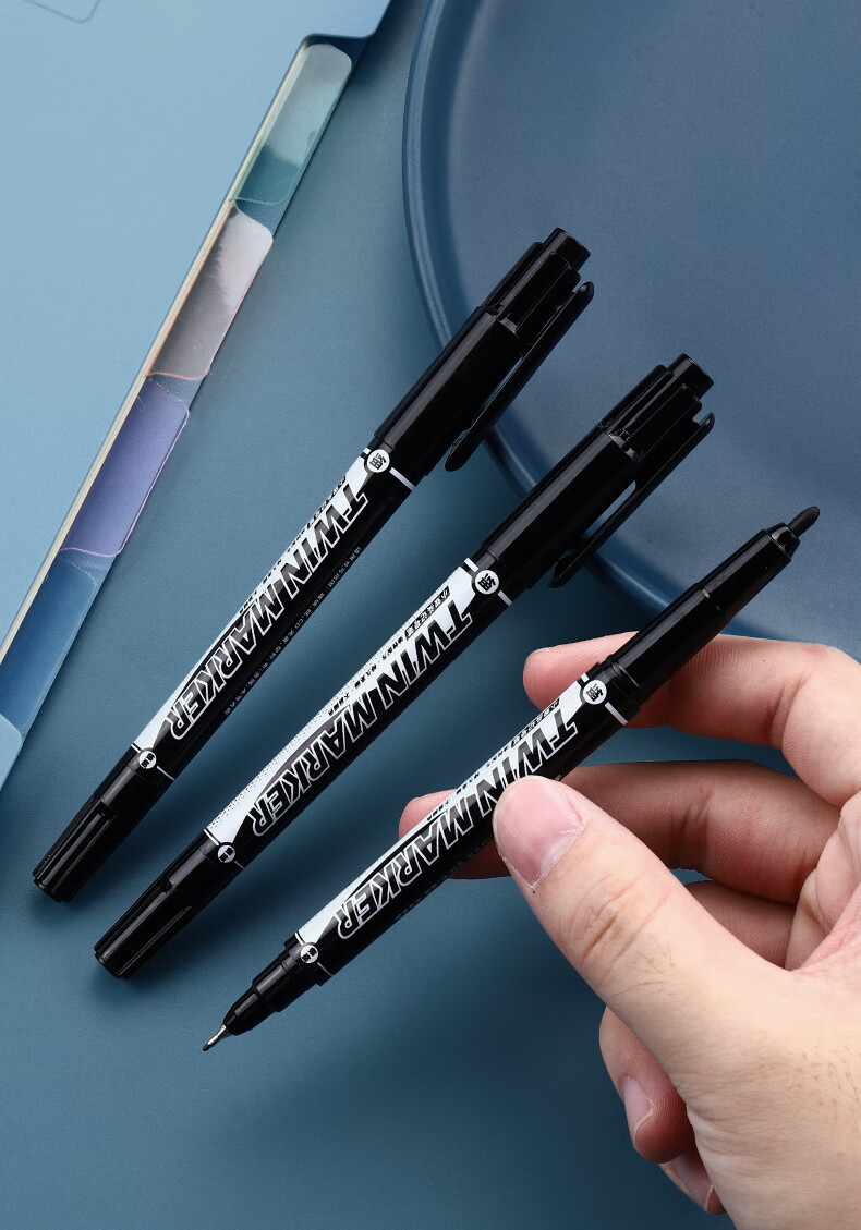 M&G Dual-Ended Marker Pen Oil-Based Quick-Dry Waterproof Odorless Office Drawing Special Liner Marker Pen XPMV7403 Black 12pcs/Box 7