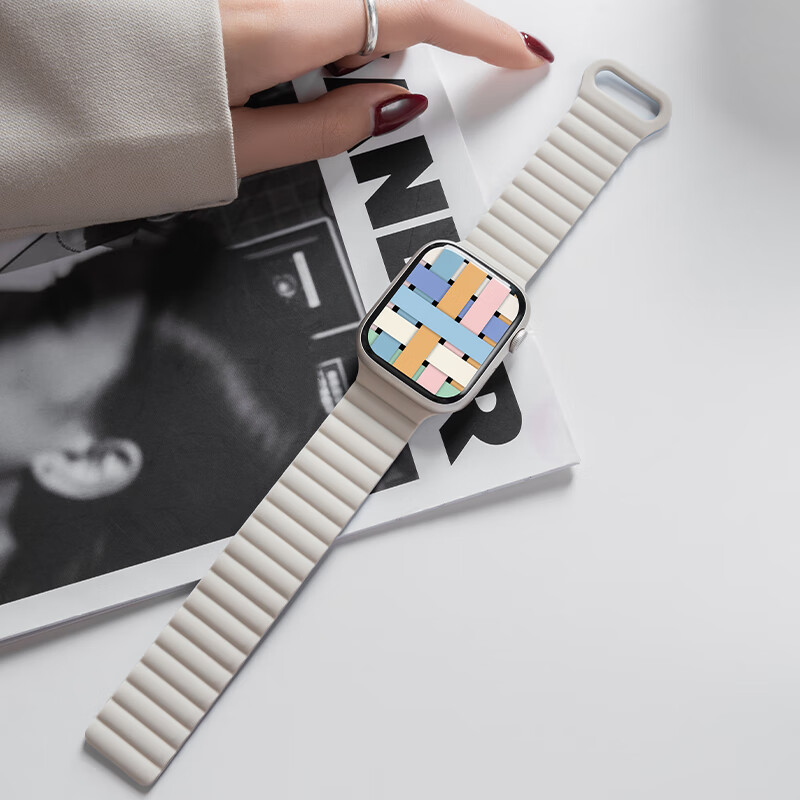 Ремешок Watchbond Magnetic Silicone Loop для Apple Watch, силиконовый, черный, 38/40/41/42 мм