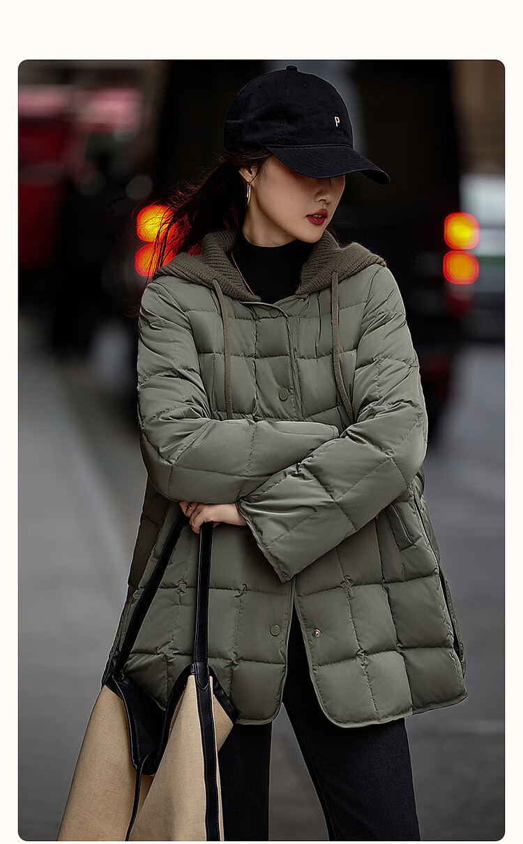 Dme [50D Cotton-Like Faux Memory] Winter Light Luxury Matte Velvet-Feel 90% Duck Down Gradient Plaid down Jacket for Wome 2