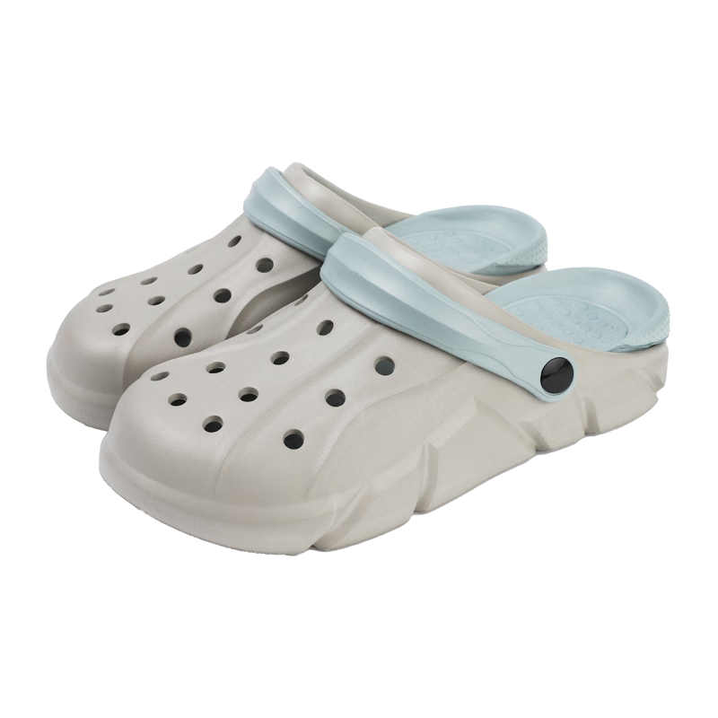 FOOTOPPO Thick-Soled Perforated Shoes for Men, Summer Outdoor Beach Slippers, Comfortable Cushioning Sandals, Non-Slip And Odor-Resistant Bubble Sandals