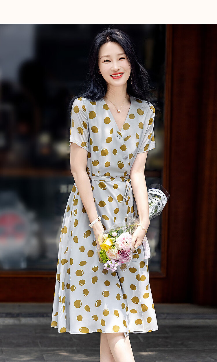 Dme [Waisted Tea-Length Dress], Summer V-Neck, Composite Silk Jacquard Yao Crepe Print, Flared Skirt, Button Decoration Dress 16
