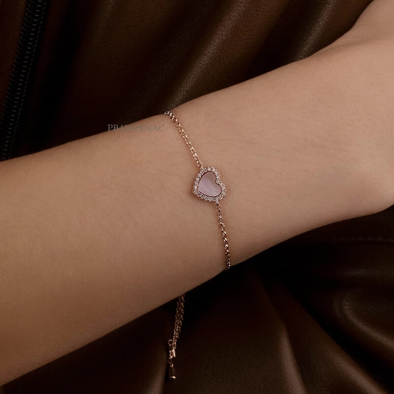 APM Monaco Pearl Mother-Of Adjustable Heart Bracelet, Luxurious High-End Feel, Gift for Women, Girlfriend, Or Wife
