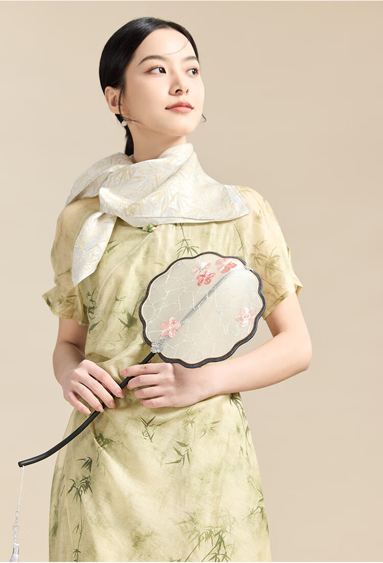 JIUMU 100% Mulberry Silk Scarf, Square Shawl, Women's Wrap, Gift for Girls And Mothers, Mid-Autumn Festival Birthday Present, Gift Box Set 13