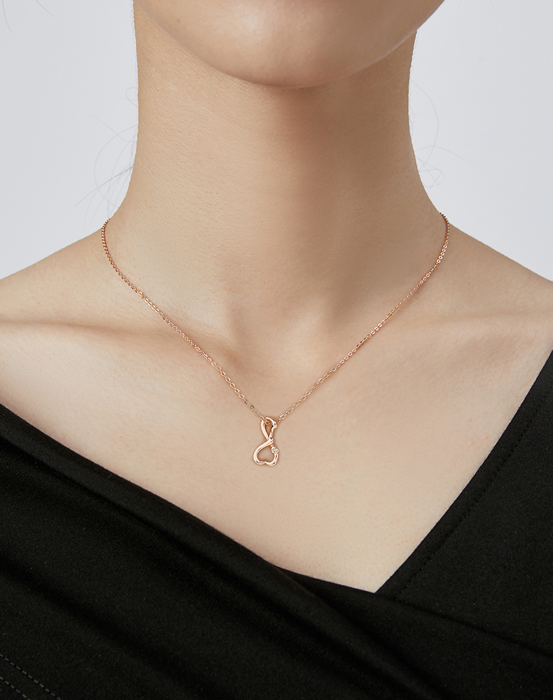 卡蒂罗项链女18k锻压金钻石镀玫瑰金色锁骨链礼物送女朋友