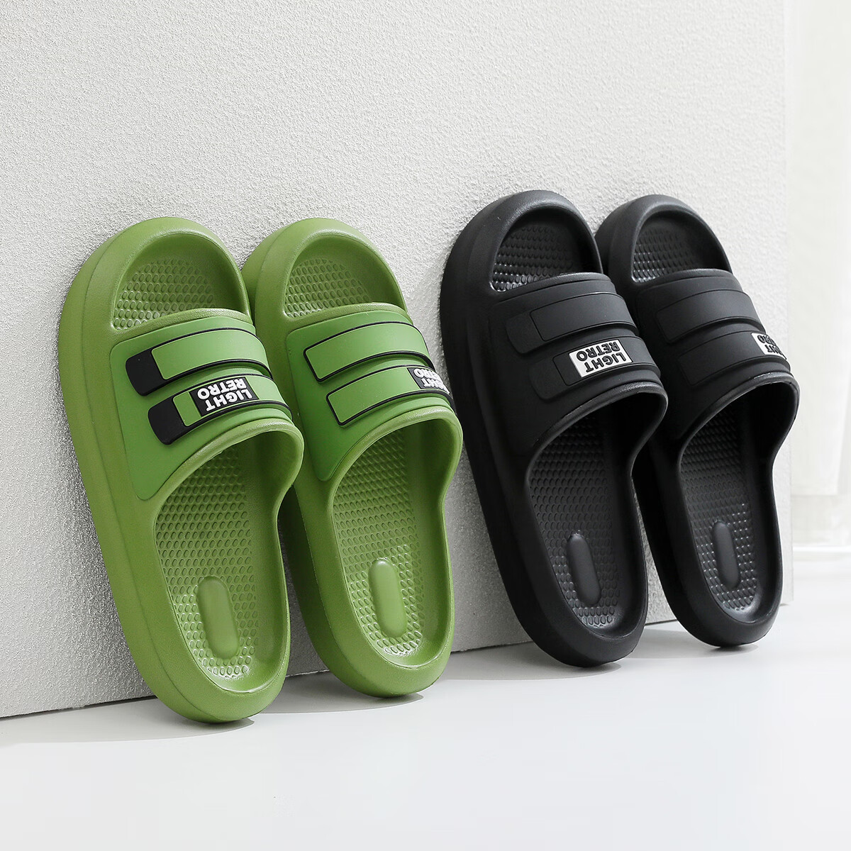 GUOLUOFEI Thick-Soled Slip-On Sandals for Men, Summer Bathroom Shower Non-Slip Couple Indoor Slippers for Women, Black, Size 35-36